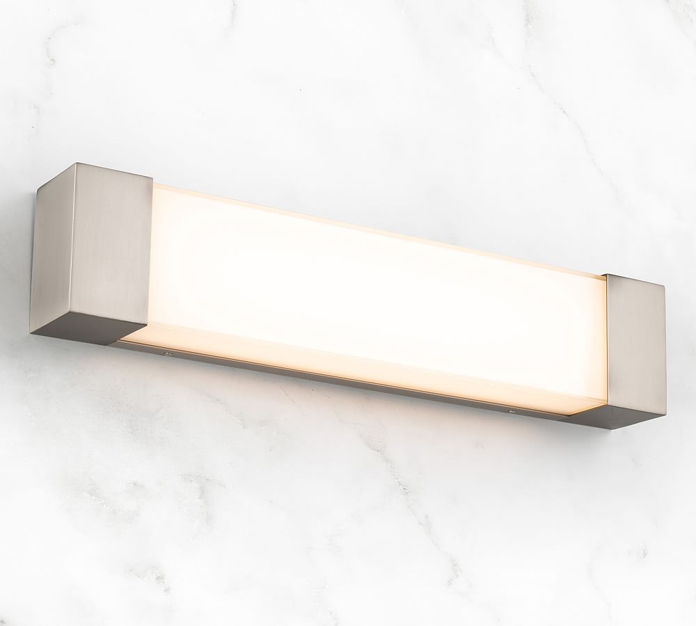 Nampa Vanity Light (24&quot;-36&quot;)