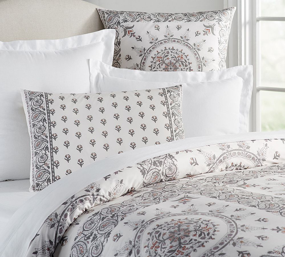 Mina Print Organic Duvet Cover &amp; Shams