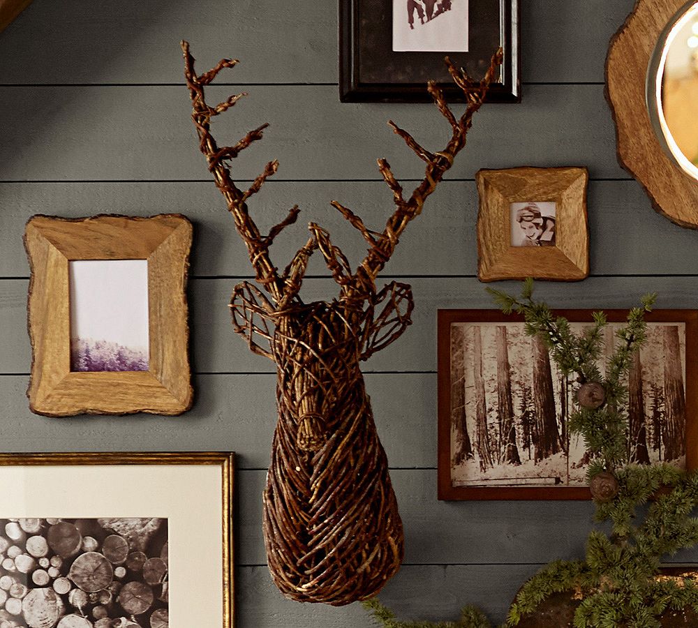 Woven Reindeer Head