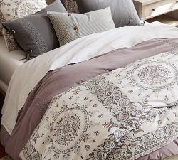 Mina Print Organic Duvet Cover &amp; Shams