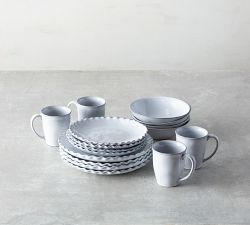 Ruffle Dinnerware Set
