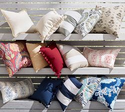 Aliza Printed Outdoor Pillow