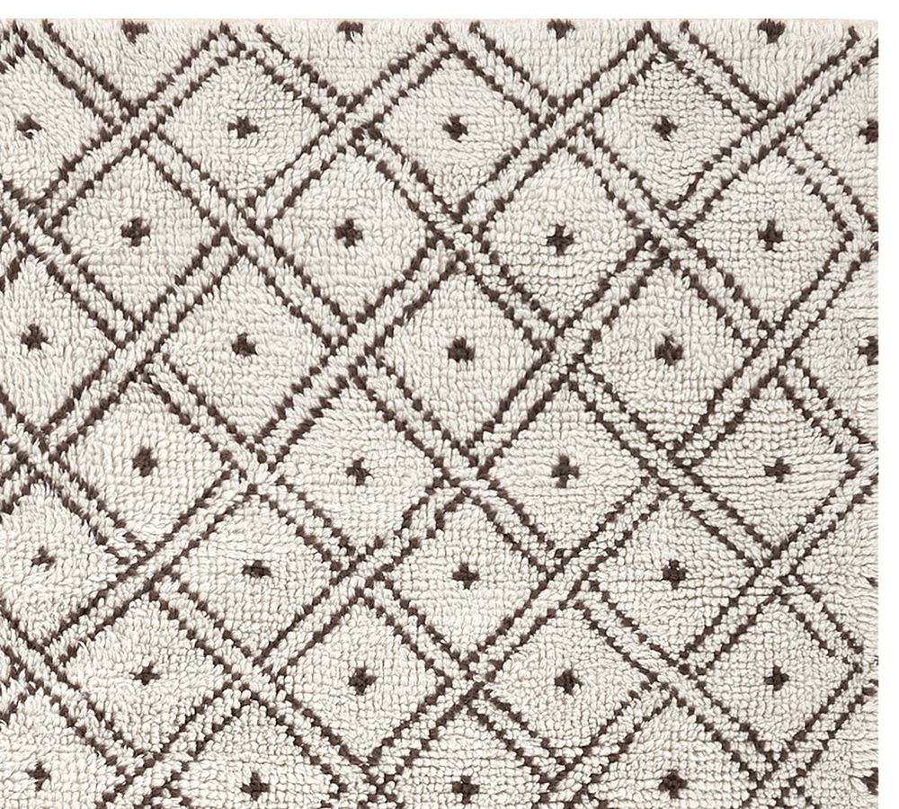 Sherie Shag Rug Swatch