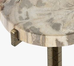 Arrowhead Round Cocktail Table (10&quot;)
