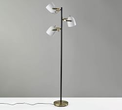 Kenneth Metal 3-Light Floor Lamp (65&quot;)