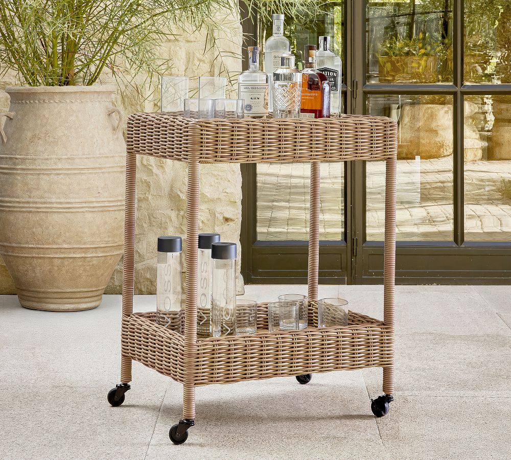 Huntington Wicker Outdoor Rolling Bar Cart (26&quot;)