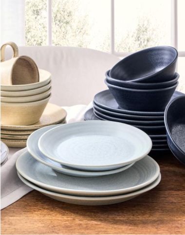 Dinnerware Sets