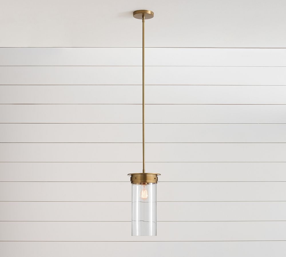 Solomon Recycled Glass Outdoor Pendant (8&quot;)