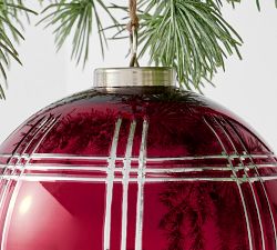Stewart Plaid Ornaments
