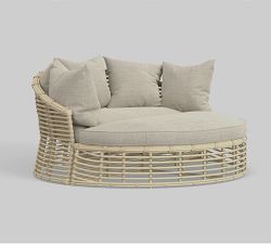 Edison Wicker Round Outdoor Daybed