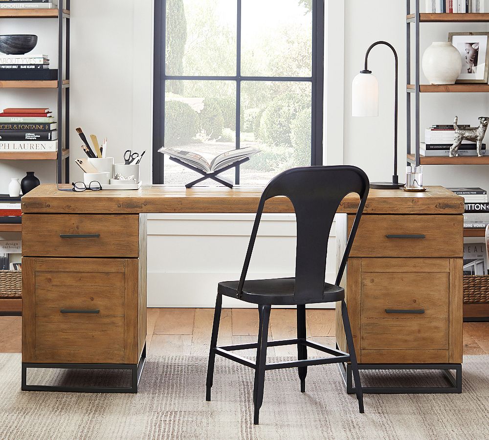 Malcolm Executive Desk (68&quot;)