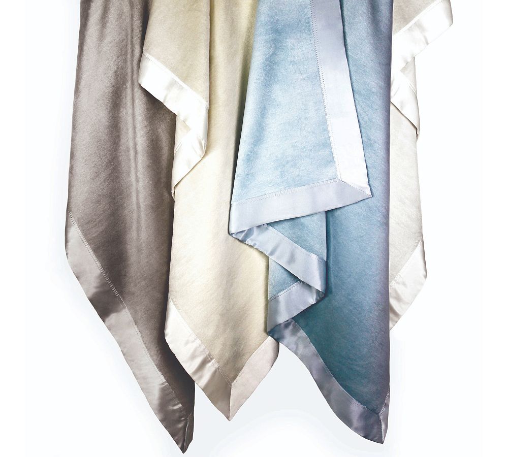 Maizy Silk Fleece Throw With Satin Border