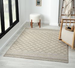 Shaan Geometric Outdoor Performance Rug