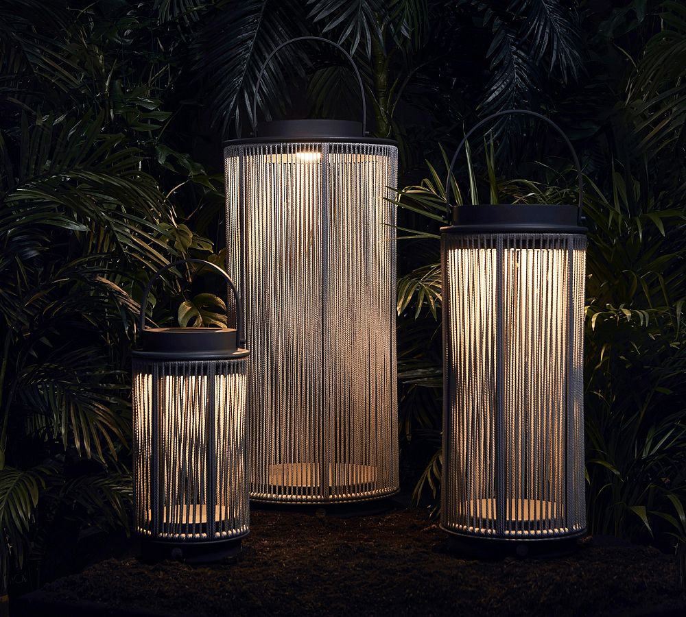 Cay Outdoor Solar Lamp
