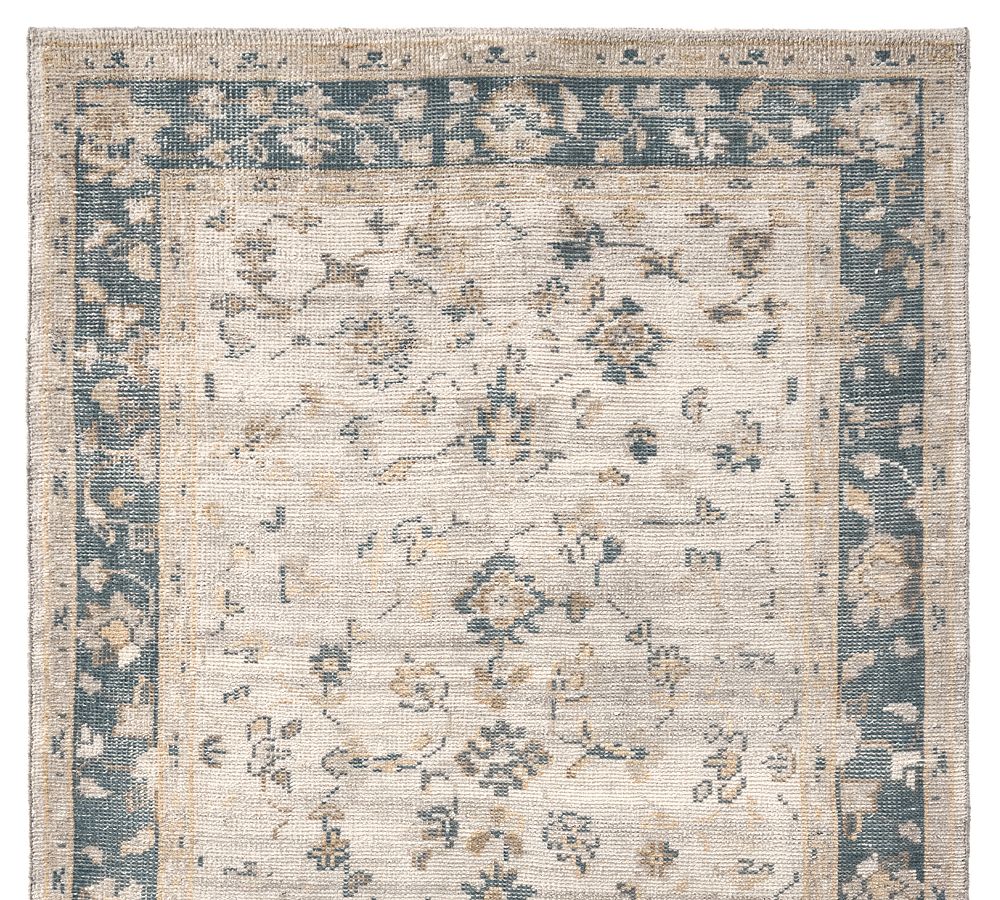 Ivy Hand-Knotted Outdoor Performance Rug Swatch - Free Returns Within 30 days