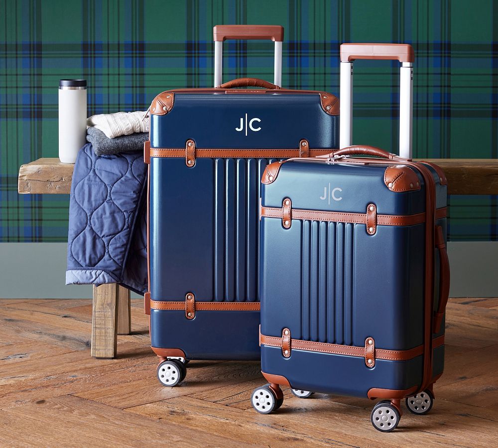 Mark &amp; Graham Terminal 1 Luggage Collection