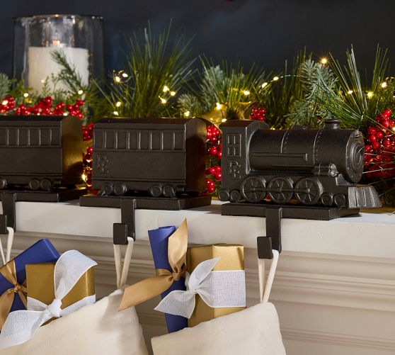 Pottery Barn ◾️stocking holder クリスマス Santa's Sleigh Stocking Holders | Pottery Barn