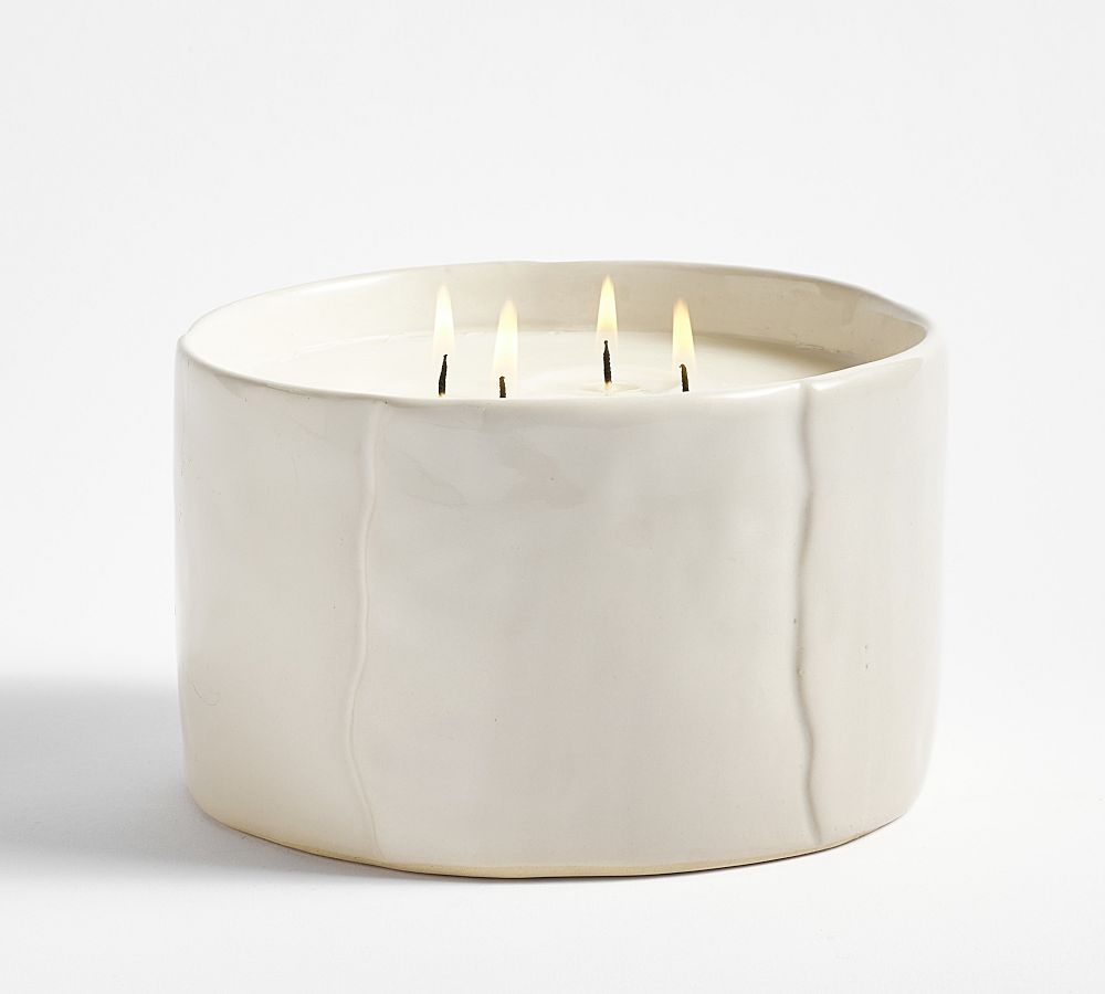 Textured Petal Candle - Bergamot & Oakmoss