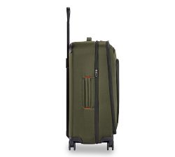 Briggs &amp; Riley 26&quot; Medium Expandable Spinner