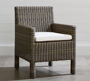 Wicker Outdoor Dining Chair: Stylish Comfort for Every Patio 1 Wicker Outdoor Dining Chair: Stylish Comfort for Every Patio