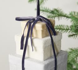 Handcrafted Velvet Gift Boxes Ornament