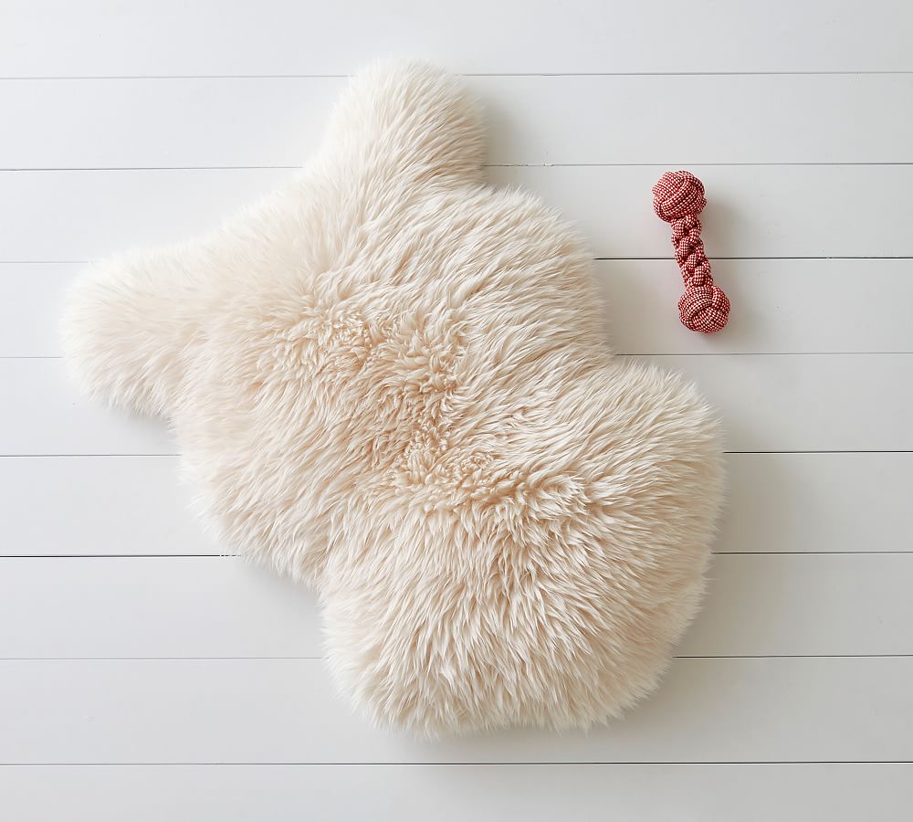 Faux Fur Pelt Bed