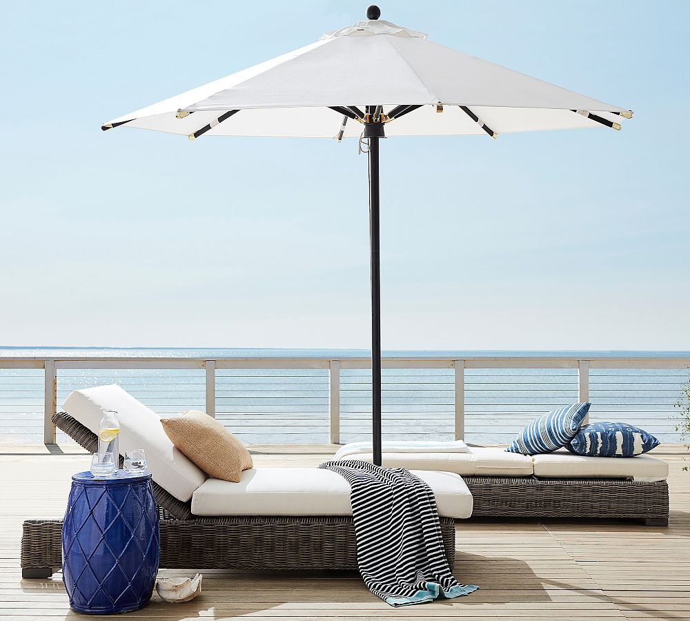 Huntington Wicker Outdoor Chaise Lounge | Pottery Barn
