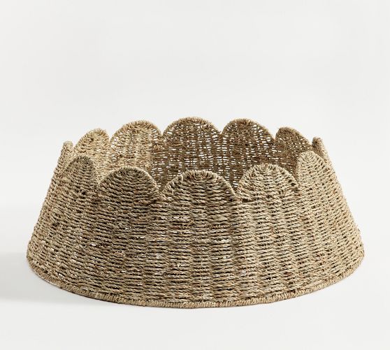 Woven Scallop Tree Collar