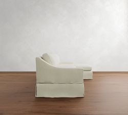 York Slope Arm Slipcovered Chaise Sectional (84&quot;&ndash;114&quot;)