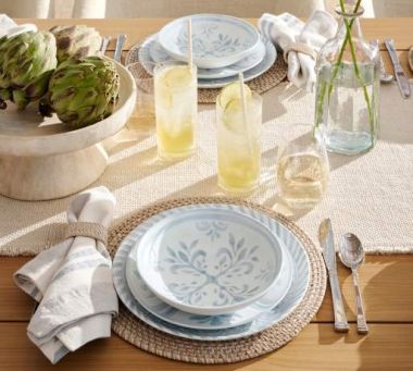 Outdoor Dinnerware image