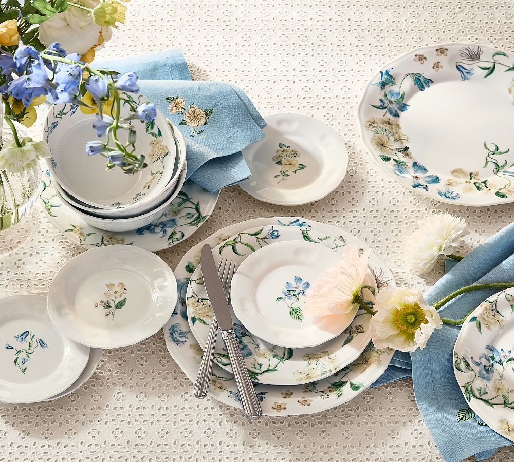Monique Lhuillier Summer Blossom Outdoor Melamine Dinnerware Collection