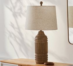 Dame Ceramic Table Lamp (27&quot;)
