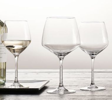Wine & Champagne Glasses image