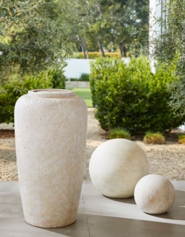 Garden Decor & Fountains image