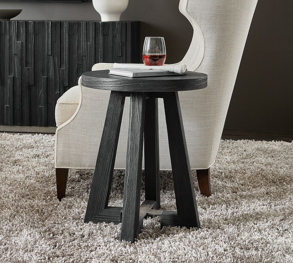 Shalina Round Accent Table (20&quot;)