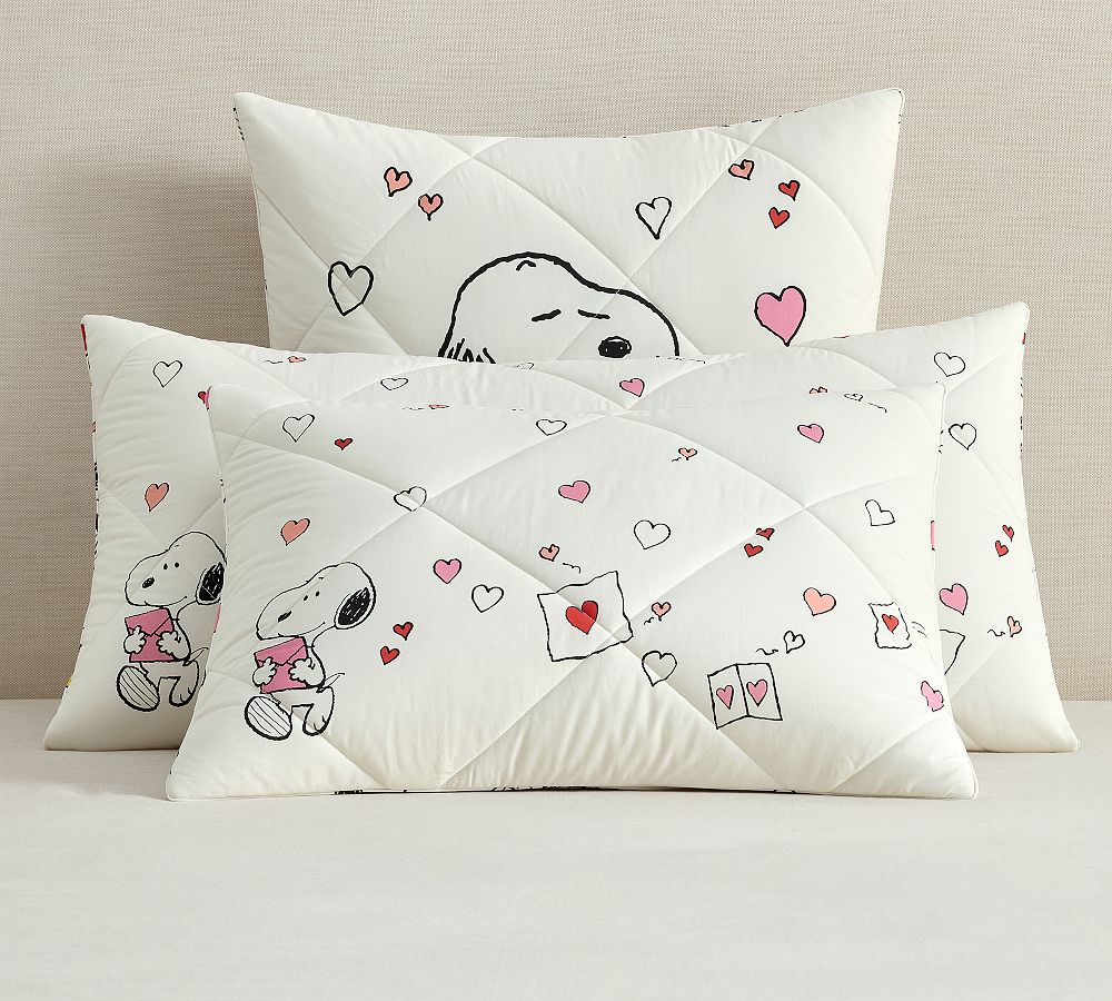 Peanuts Snoopy&#8482; Hearts Shams