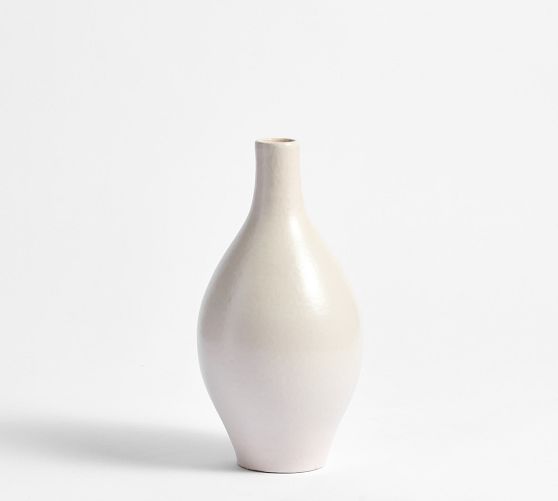 Nolina Ceramic Vase Collection