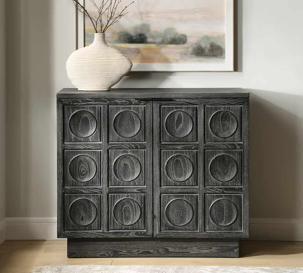 Garner Cabinet (39.5&quot;)