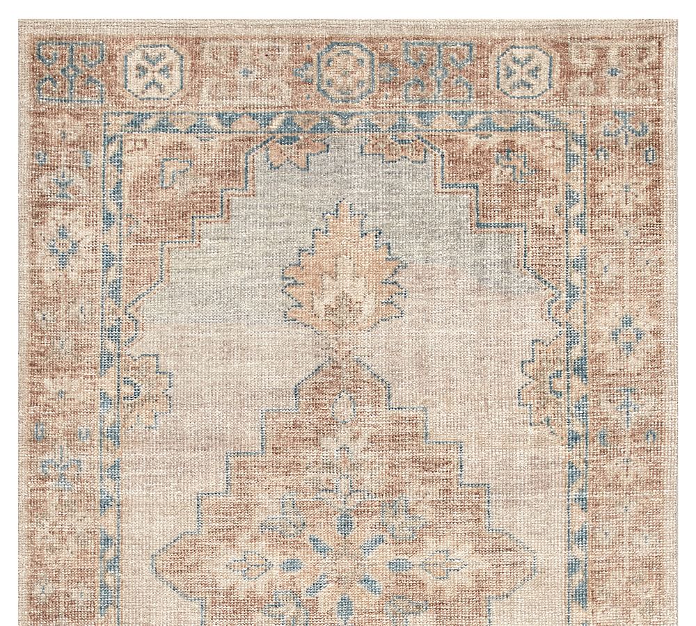 Open Box: Finn Hand-Knotted Wool Rug