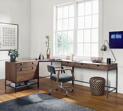 Graham Corner Desk (41.5&quot;)