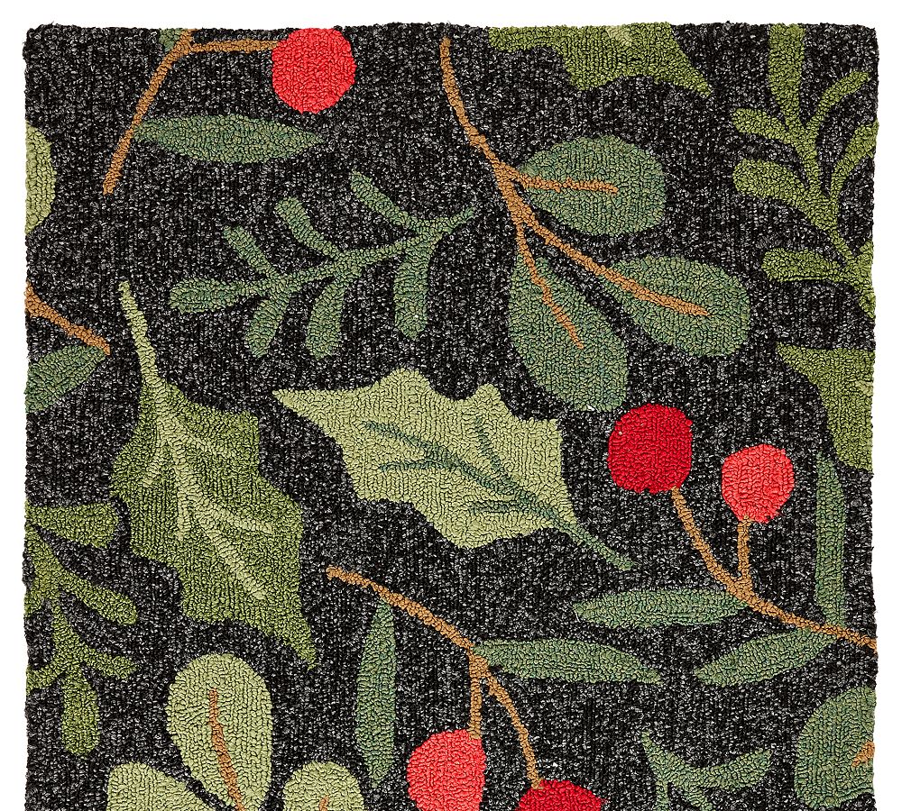 Open Box: Holly Berry Looped Rug