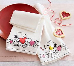 Peanuts Snoopy&#8482; Hearts Cotton Tea Towels - Set of 2