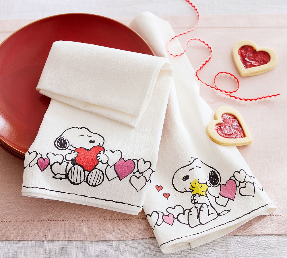 Peanuts Snoopy&#8482; Hearts Cotton Tea Towels - Set of 2