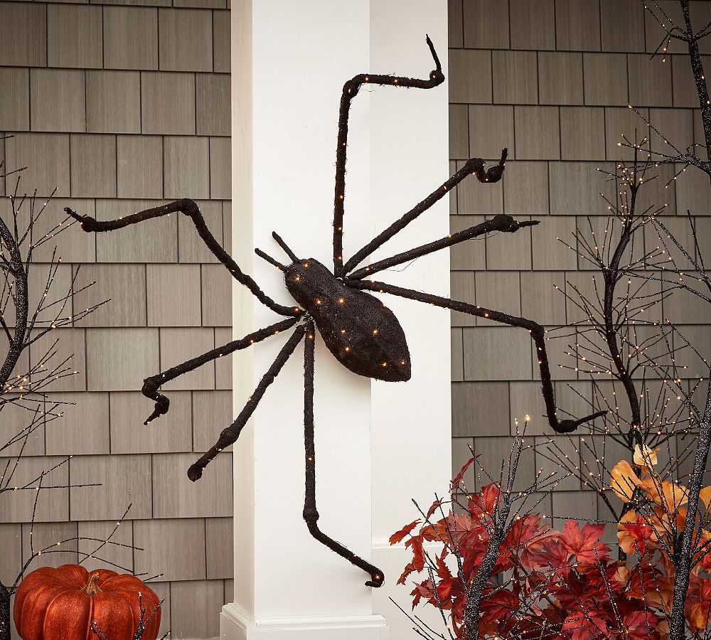 Lit Oversized Spider