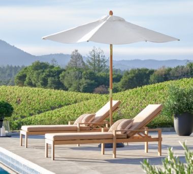 Outdoor Chairs &amp; Ottomans