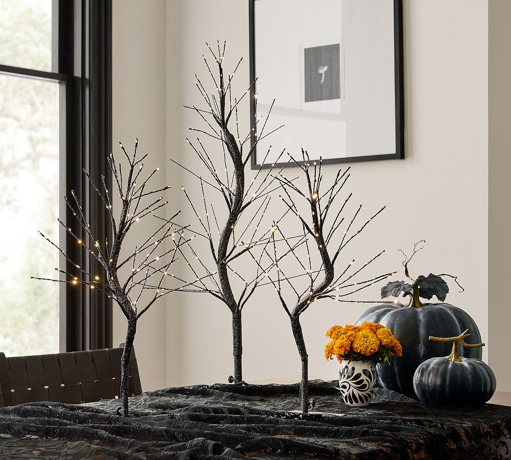Twisted Twinkling Tree