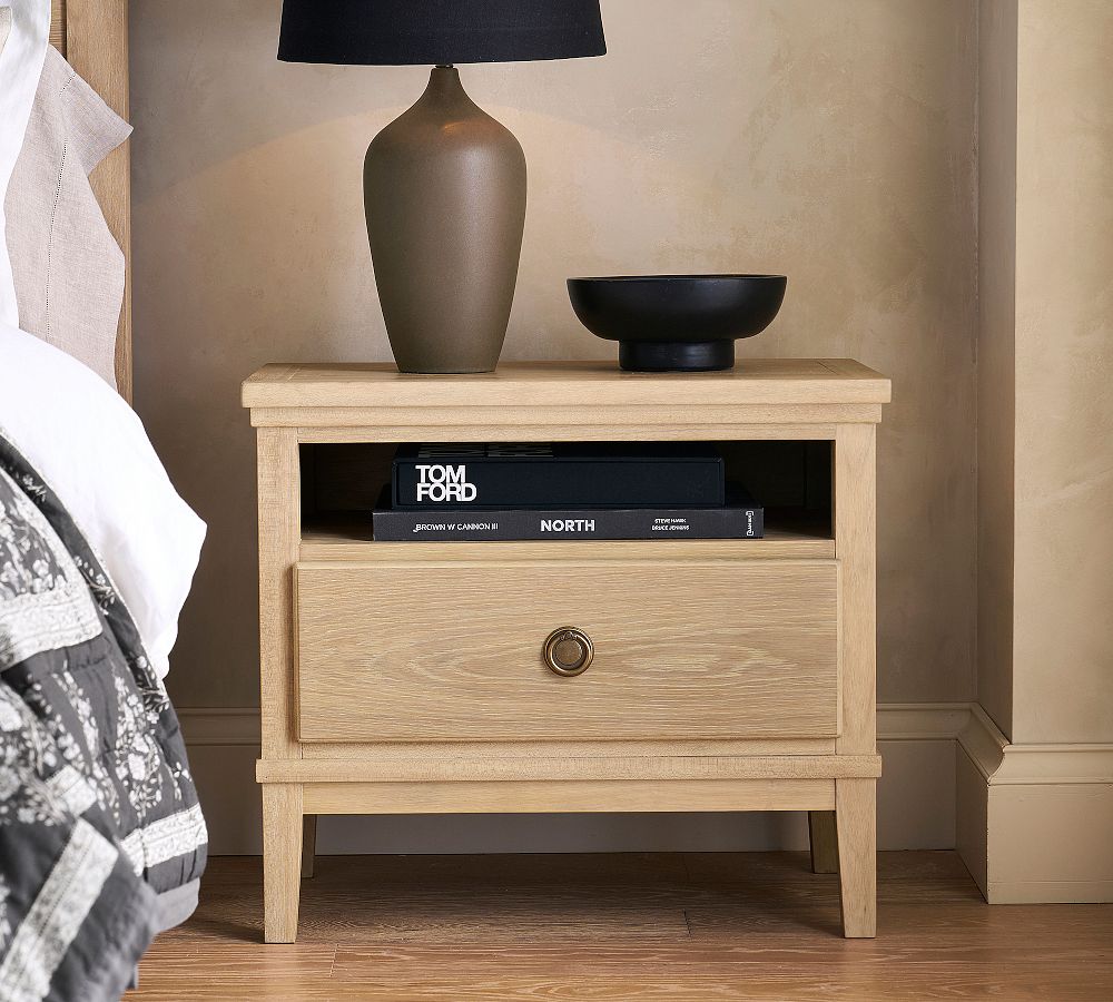 Carolina Nightstand (29&quot;)