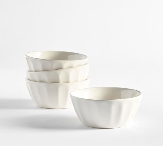 Heirloom Stoneware Mini Bowls