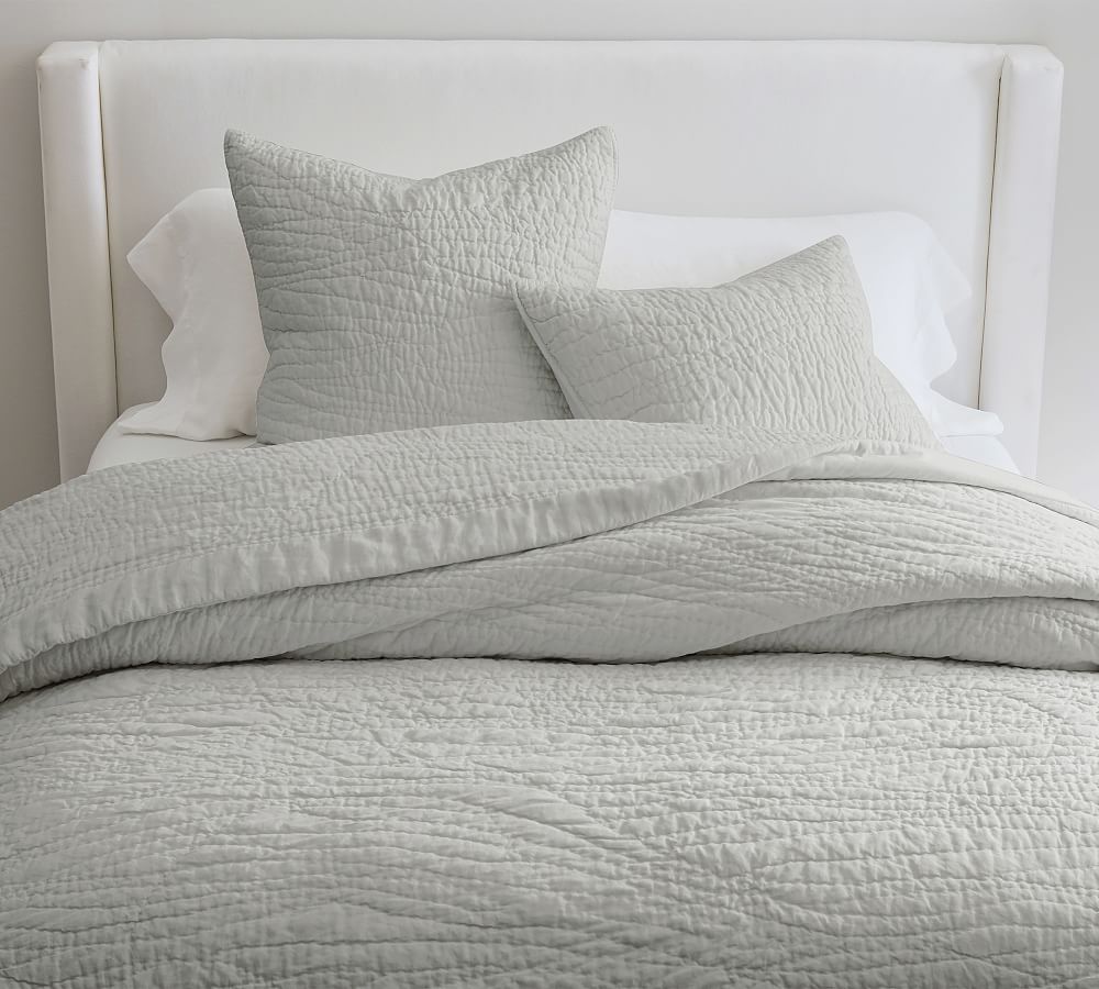 KING/CALIFORNIA Belgian Flax Linen Handcrafted Quilt (Soft Grey)