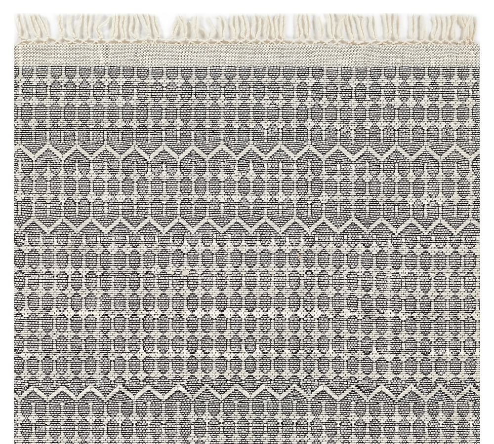 Open Box: Siti Handcrafted Rug